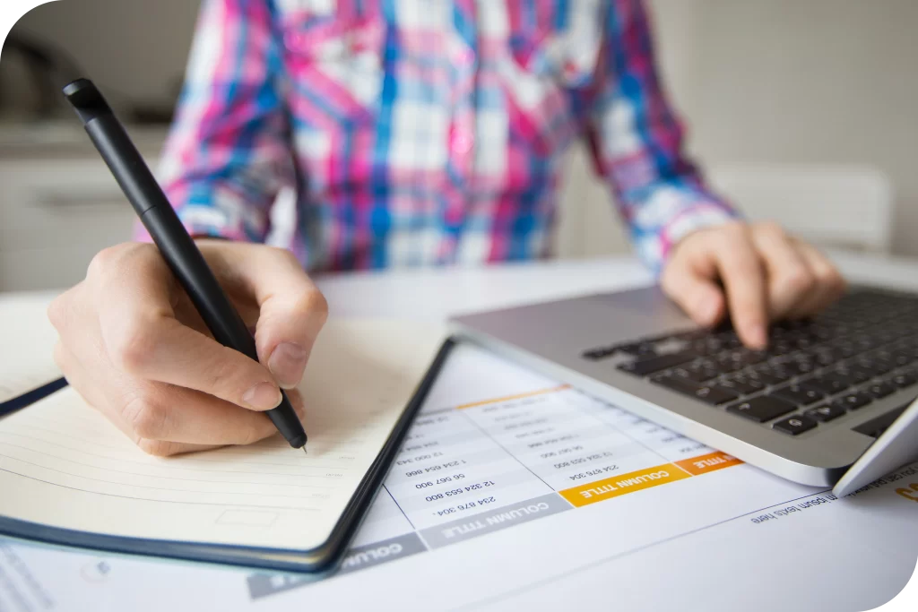 Dicas para se organizar financeiramente e conquistar o seu apê fazendo contas