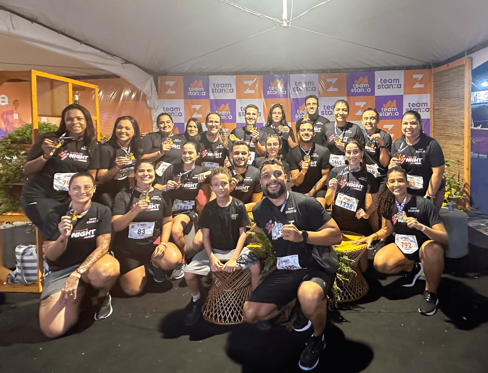 Time Stanza reunido naSergipe Night Race time stanza reunido na sergipe night race comemorando as vitorias